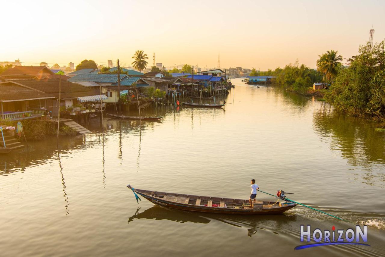 Horizon Hotel Surat Thani Esterno foto